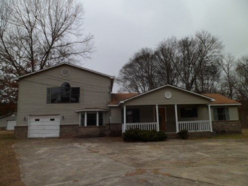 908 Valley Dr, Attalla, AL 35954