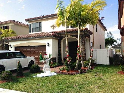 8878 W 33 AVENUE, Hialeah, FL 33018