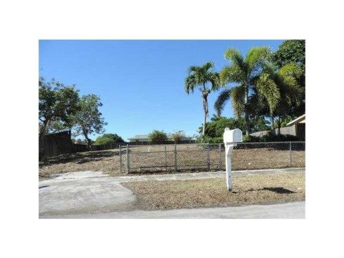 26230 SW 123 AV, Homestead, FL 33032