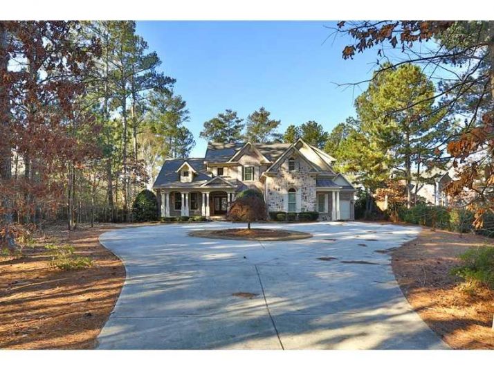 1375 Tree Lane, Snellville, GA 30078