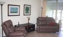 605 Oaks Dr # 205 Pompano Beach, FL 33069