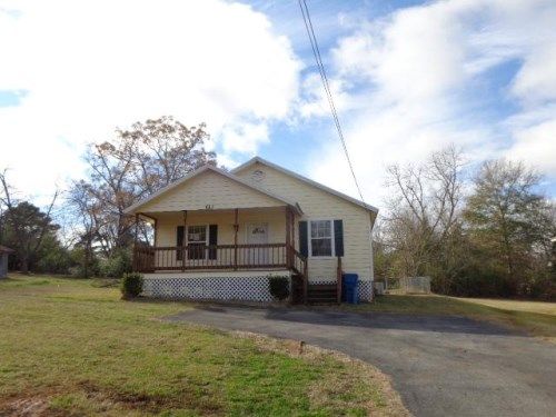 617 S Georgia St, Troup, TX 75789