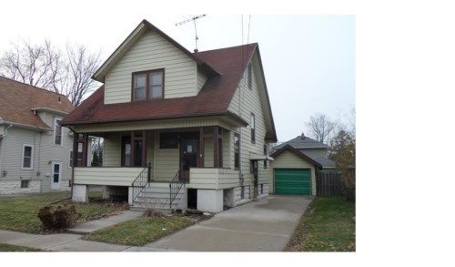 1241 Ontario St, Oshkosh, WI 54901