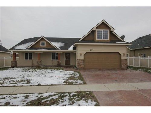 217 E Mikyl Ridge Loop, Nampa, ID 83686