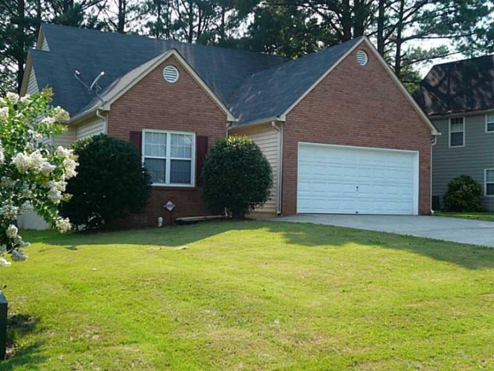 4827 Baker Plantation Drive, Acworth, GA 30101