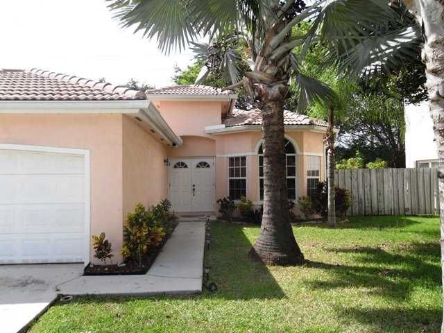 2890 DUNWOODIE PL, Homestead, FL 33035