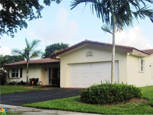 7140 NW 10TH CT, Fort Lauderdale, FL 33313