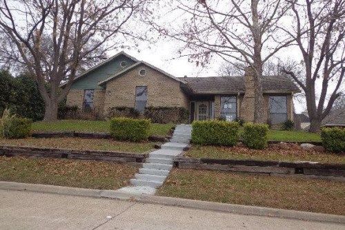 5701 Yacht Club Drive, Rockwall, TX 75032