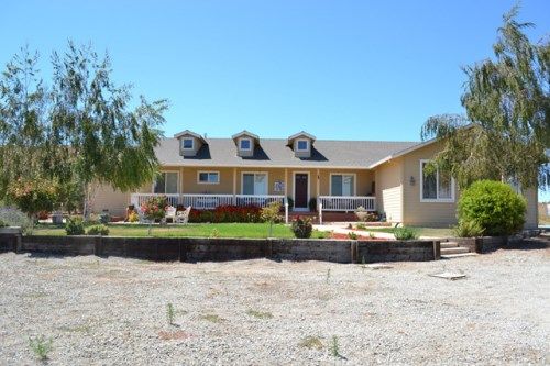 1255 Riverside Road, Hollister, CA 95023