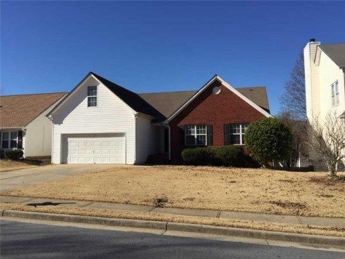 1070 Meadow Walk Avenue, Lawrenceville, GA 30044