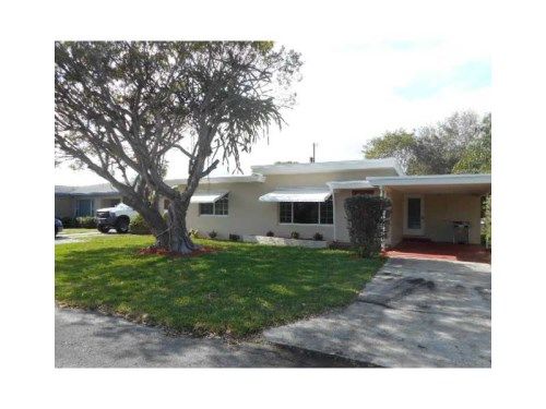 1423 N L ST, Lake Worth, FL 33460