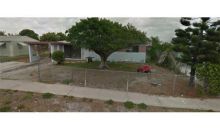 143 NE 16 AV Boynton Beach, FL 33435