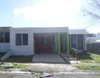 Q-14 Calle 46 Urb. Villas De Carraizo, Trujillo Alto, PR 00976