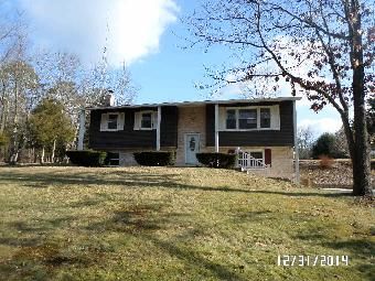 214 Dark Hollow Rd, Duncannon, PA 17020