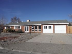 813 Villa Verde Dr SE, Rio Rancho, NM 87124