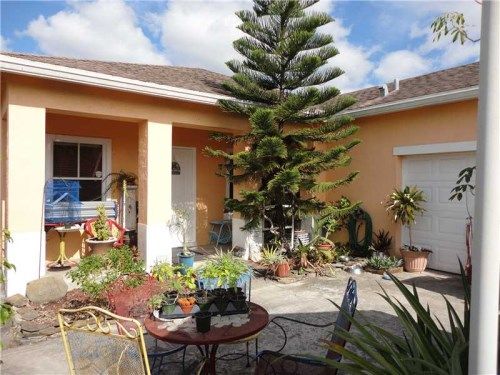 127 NW 4 PL, Homestead, FL 33030