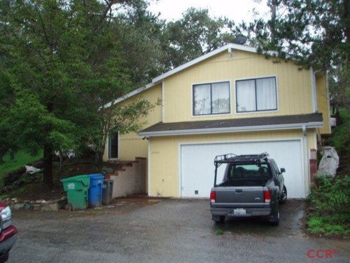 2460 Ross Rd, Cambria, CA 93428