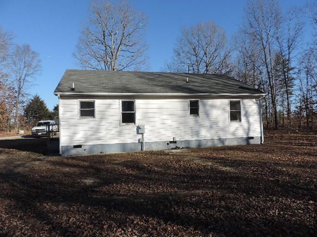 37 Criss Rd, Cumberland, VA 23040