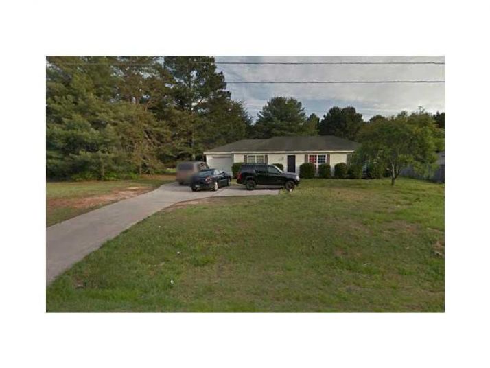 142 Ozora Road, Loganville, GA 30052