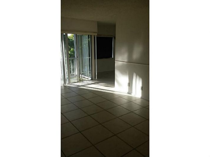 2031 NW 46TH AVE # D205, Fort Lauderdale, FL 33313