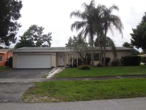 7590 NW 20 CT, Fort Lauderdale, FL 33313