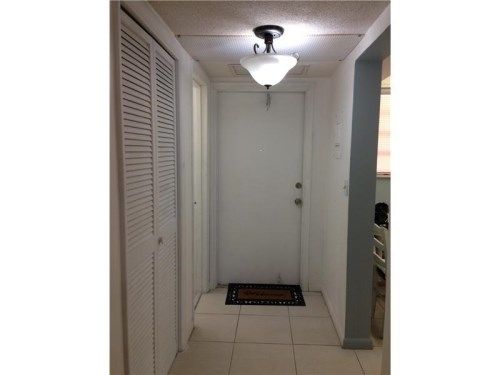 215 SE 3 AV # 304B, Hallandale, FL 33009