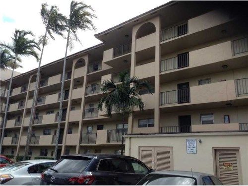 3905 N NOB HILL RD # 203, Fort Lauderdale, FL 33351