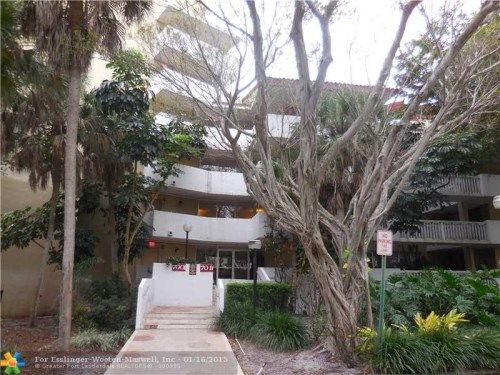 7001 Environ Blvd # 308, Fort Lauderdale, FL 33319