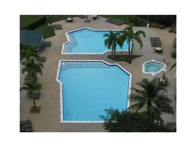 18151 NE 31 CT # 1014, North Miami Beach, FL 33160