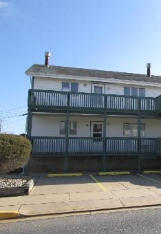 5301 Hudson Ave Apt D, Wildwood, NJ 08260