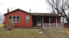 516 MAIN ST Sweet Springs, MO 65351