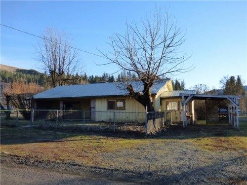 105 Rock Rd, Kamiah, ID 83536