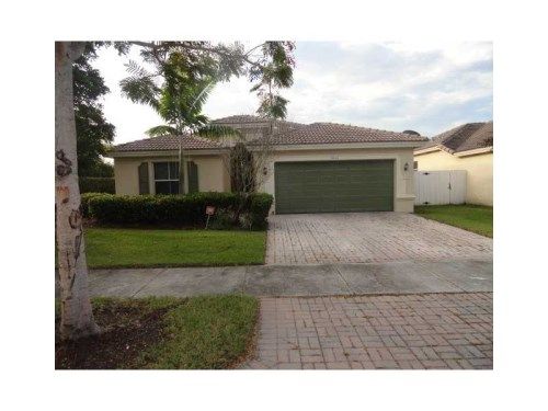 2052 NE 3 CT, Homestead, FL 33033