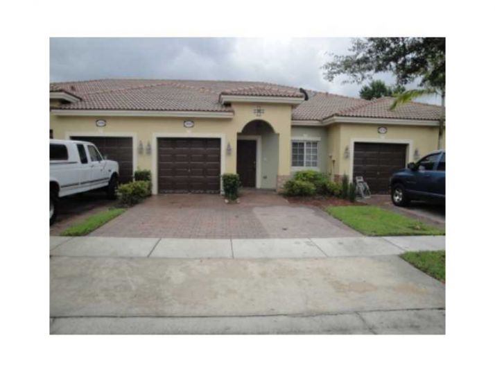 1227 NE 32 AV # -, Homestead, FL 33033