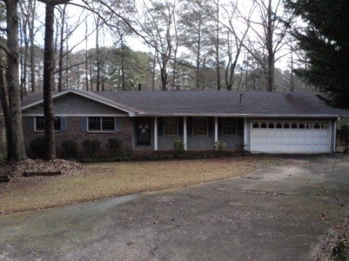 1316 White Oak Ct, Conyers, GA 30013