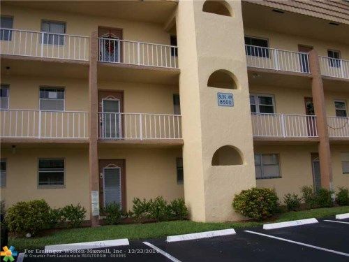 8500 SUNRISE LAKES BLVD # 208, Fort Lauderdale, FL 33322