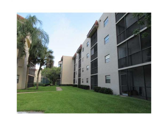 10551 W BROWARD BL # 208, Fort Lauderdale, FL 33324