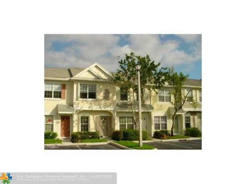 5 WHITEHEAD CR # 5, Fort Lauderdale, FL 33326