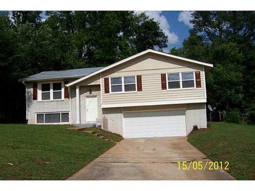 2256 E Greenway Drive, Decatur, GA 30035