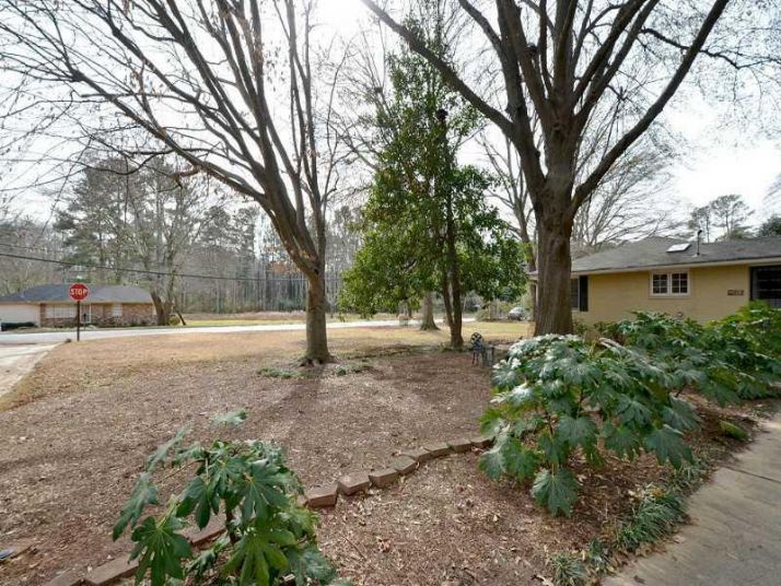 962 Hunting Valley Place, Decatur, GA 30033