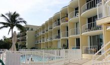 2508 Bay Dr # 305 Pompano Beach, FL 33062