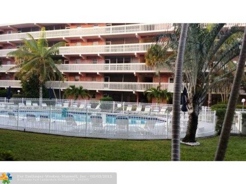 180 NE 12TH AVE # 17A, Hallandale, FL 33009