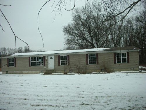 11945 E State Road 8, Culver, IN 46511