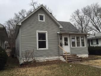 1305 S 20th St, Terre Haute, IN 47803