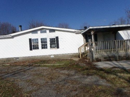 136 Jdb Ln, Russell Springs, KY 42642