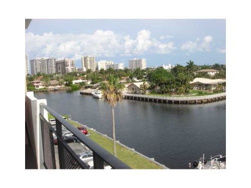 401 Golden Isles Dr # 508, Hallandale, FL 33009