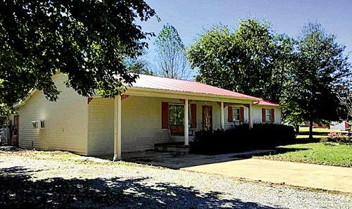 242 5th Street E, Grant, AL 35747