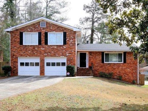 1493 Runnymeade Road, Atlanta, GA 30319