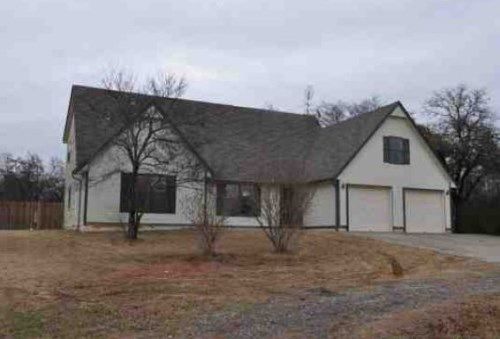 13020 S Triple X Rd, Newalla, OK 74857