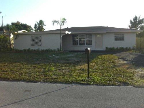 2010 NE 1ST AV, Pompano Beach, FL 33060